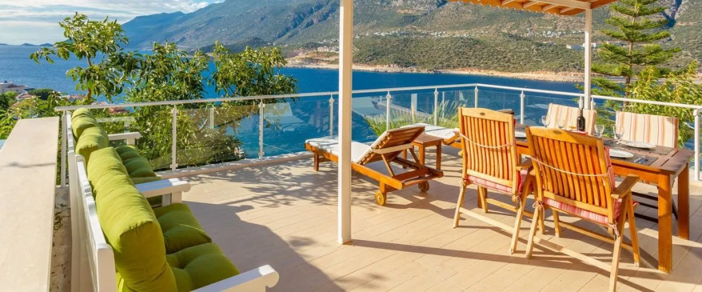 Villa Phellos