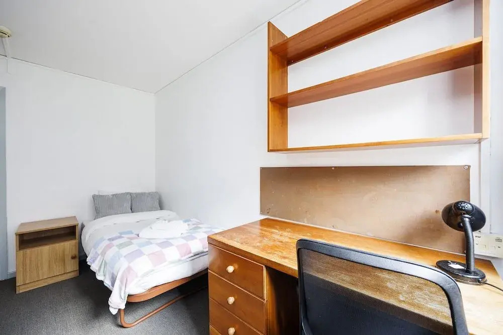 Vibrant Rooms NOTTINGHAM - SK