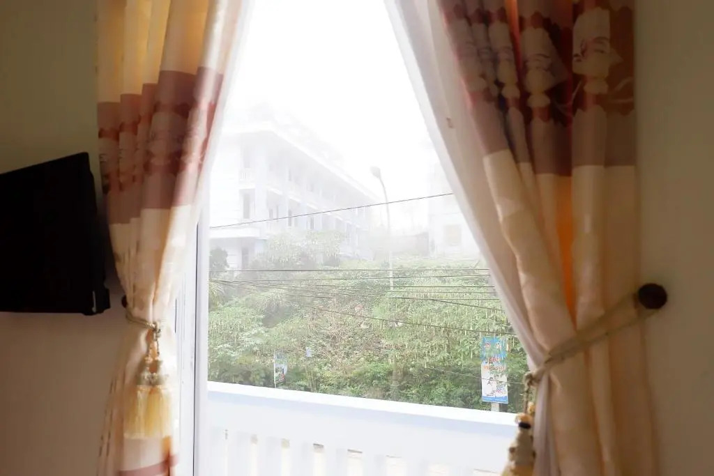 Khách sạn Anh Đào