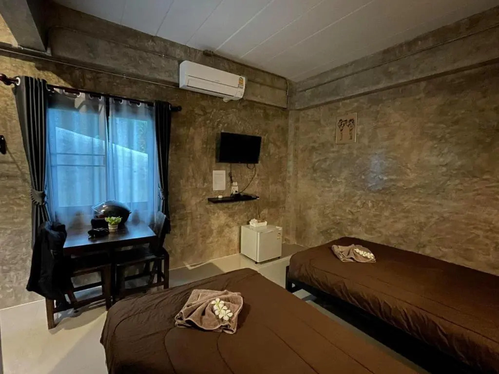 Amante Baristro Hotel & Cafe @Pua