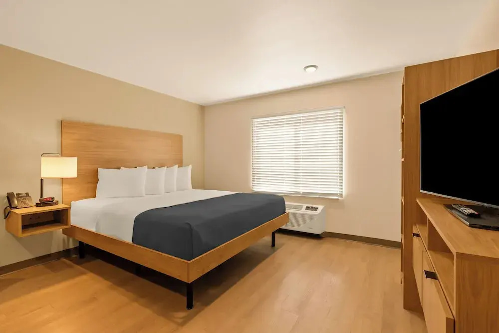 LivAway Suites Nashville-Smyrna