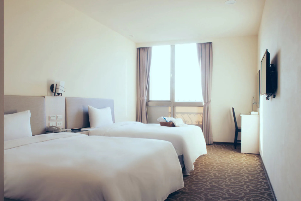 Qin Hai Hotel