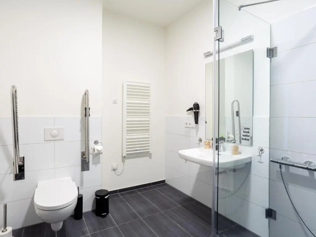 Limehome Mönchengladbach Fliethstraße