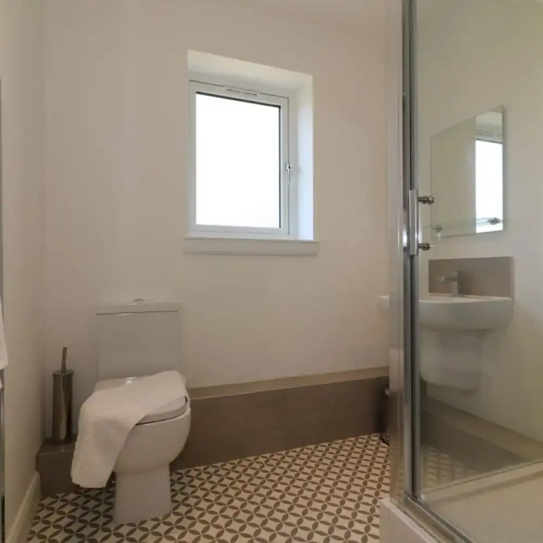 Railway House 5 bed - Maryhill