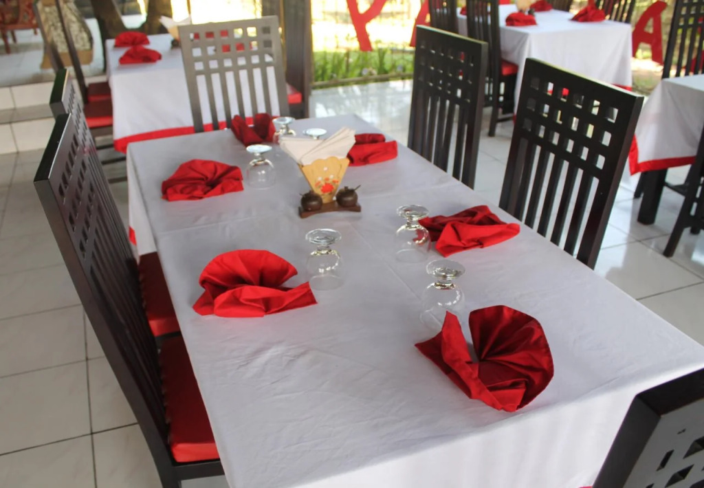 Ray Beach Inn