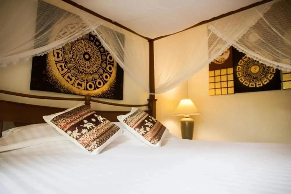 Baan Orapin Heritage Bed and Breakfast
