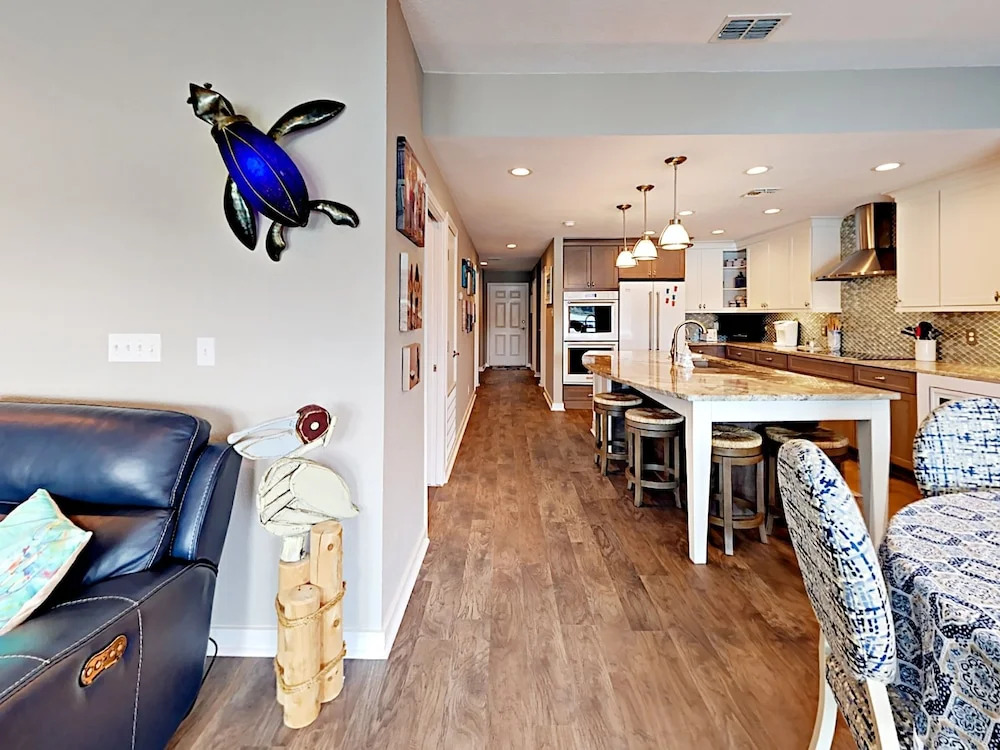 Selleck Condo - Four Bedroom Condo