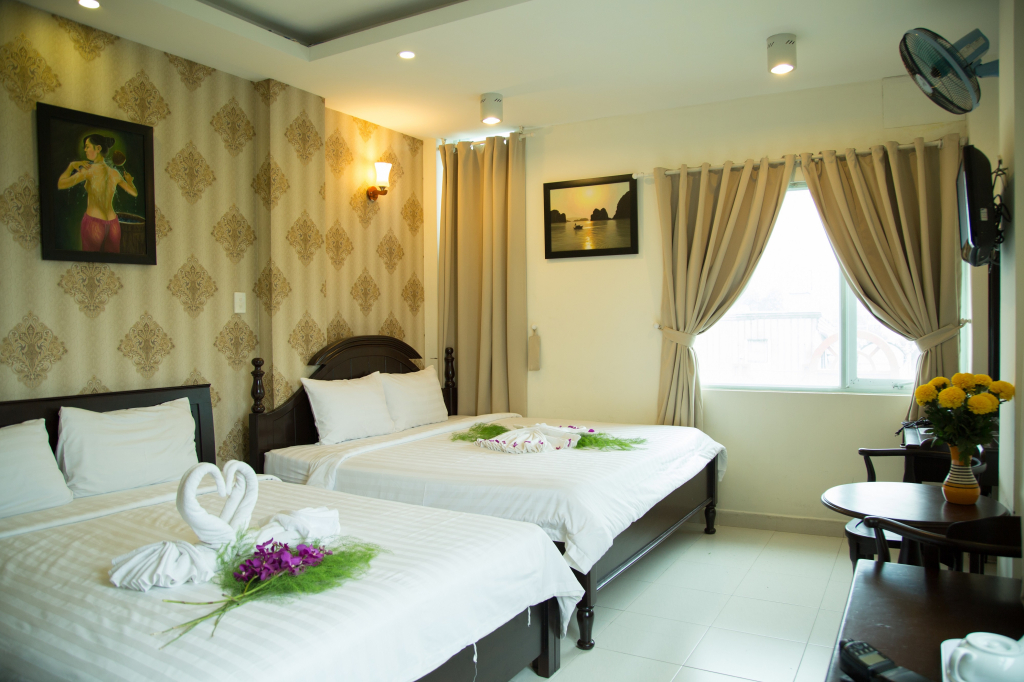 DDA Hotel District 1- Bùi Viện-Đề Thám Walking Street
