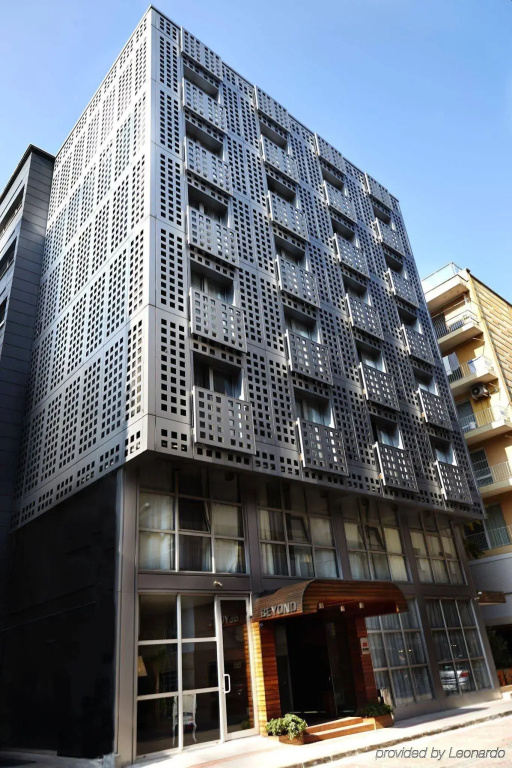 Hotel Beyond