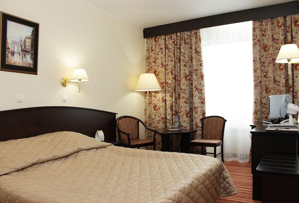 Izmailovo Gamma Delta Hotel