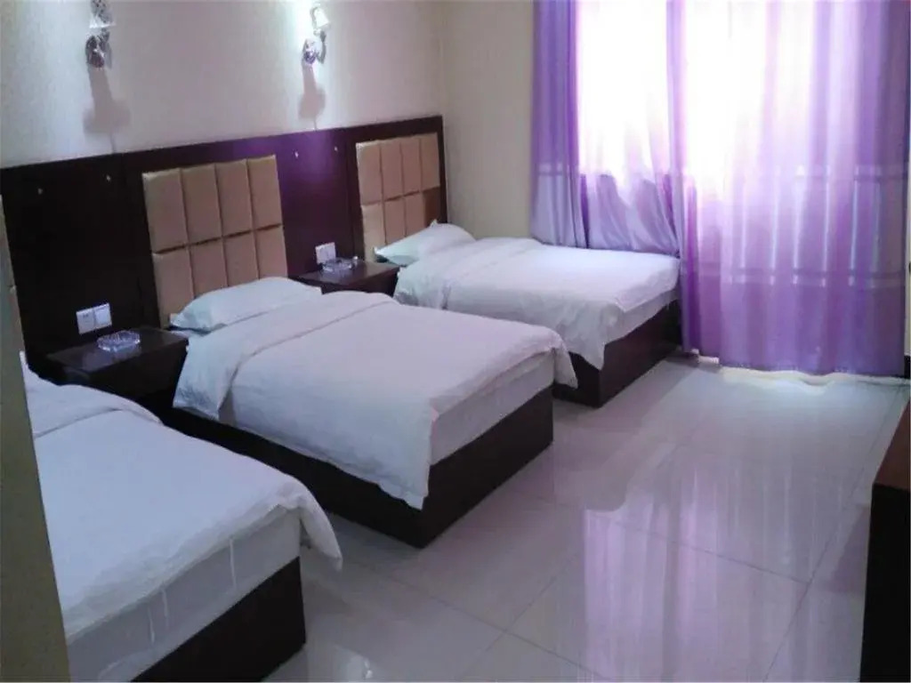 Zhangye Changhong Hotel