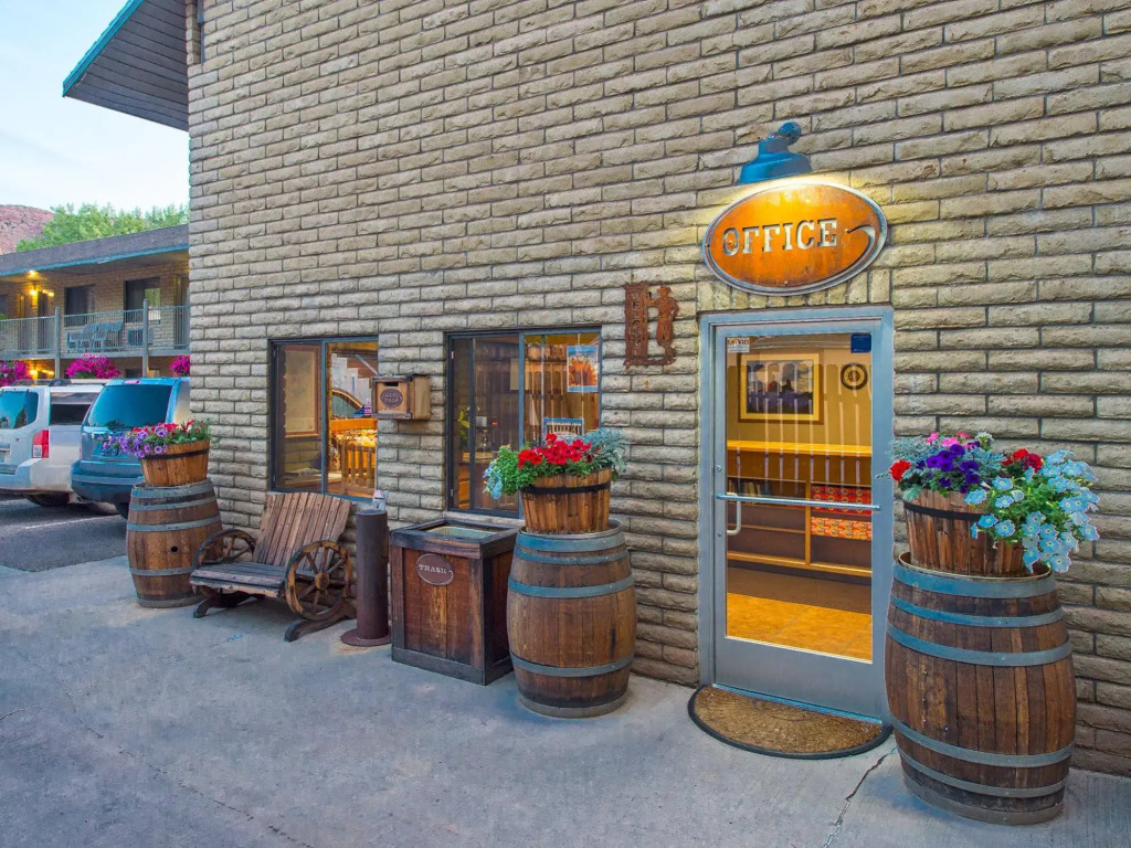 Rustic Inn