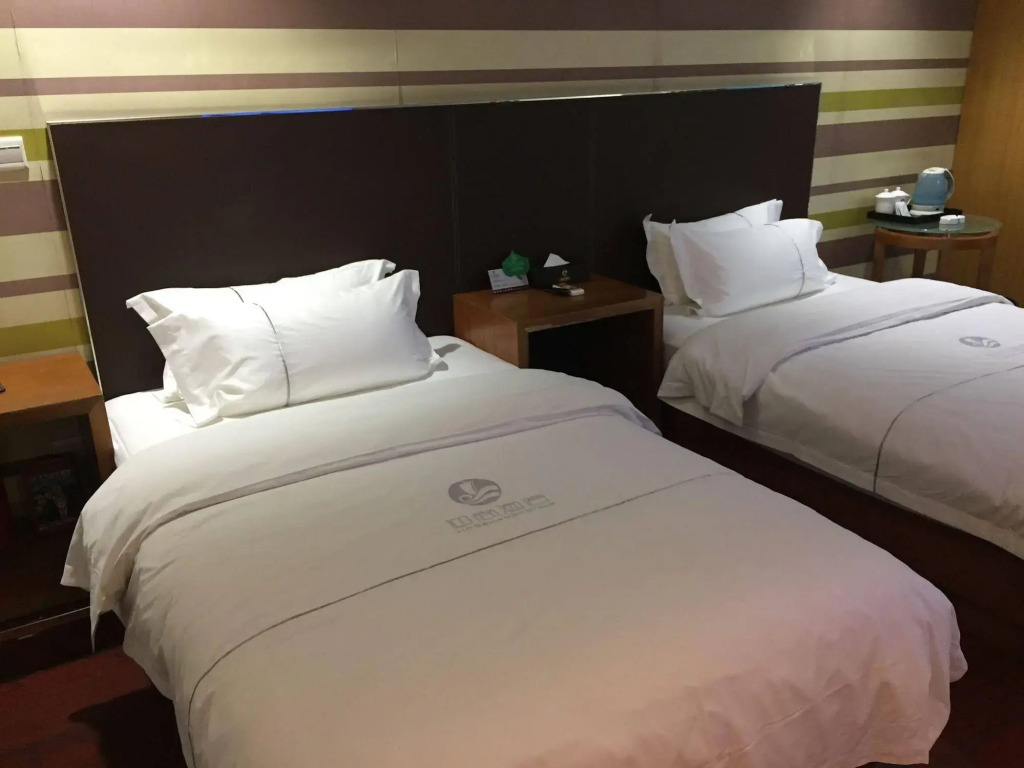 Yingshang Hotel Huangpu Branch
