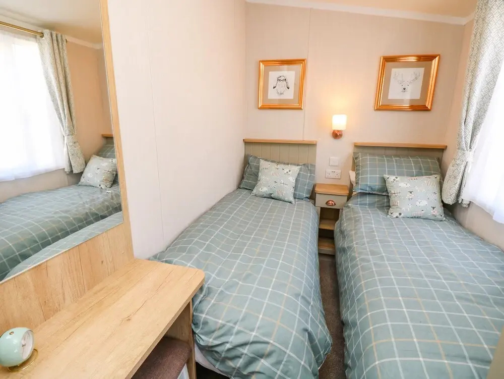 Vendee Lodge