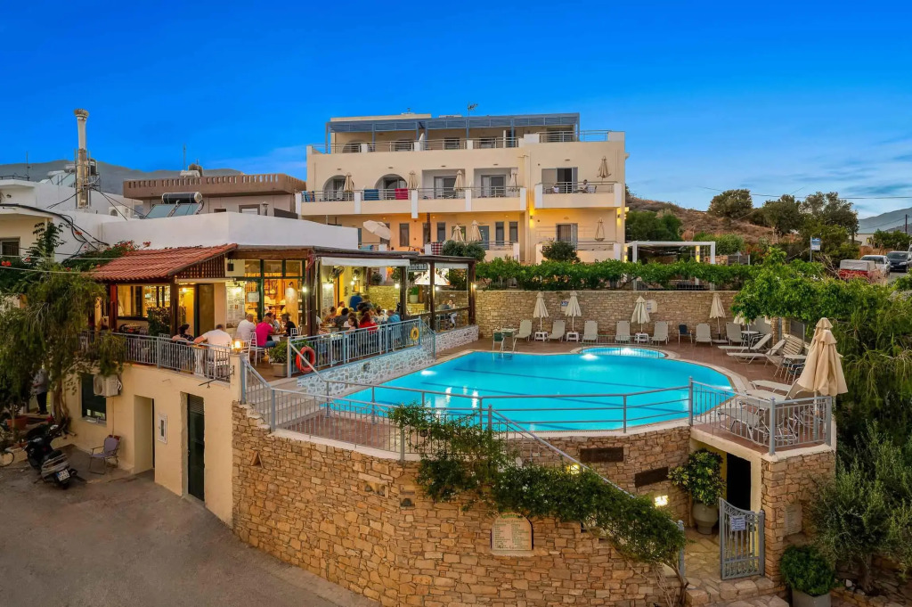 Ariadne- Apanema Studios and Apts