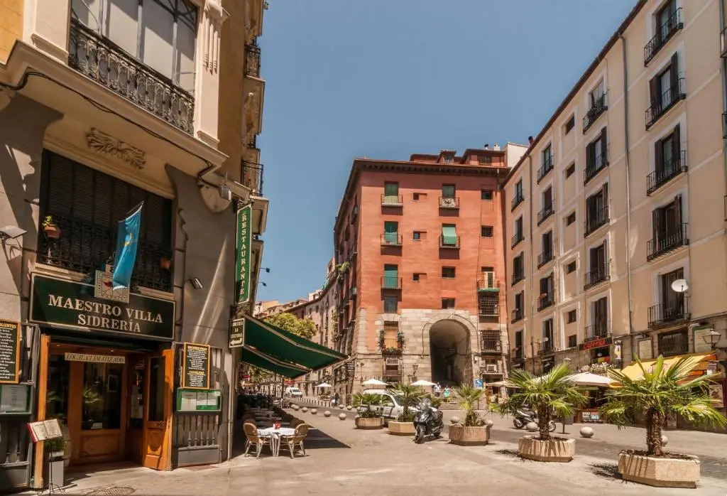 Estudio Doble con Balcon en Madrid Centro