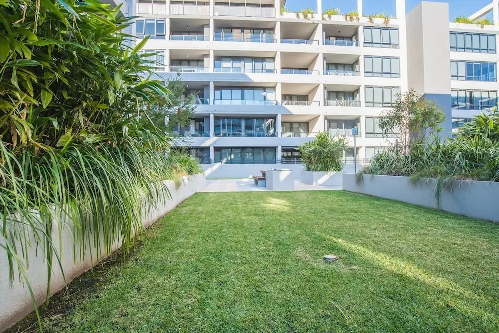 Relaxing Parramatta Apartment With Parking