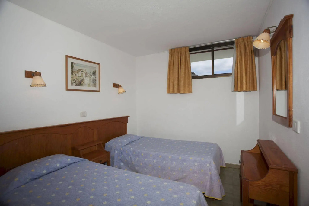 Apartamentos Montesol