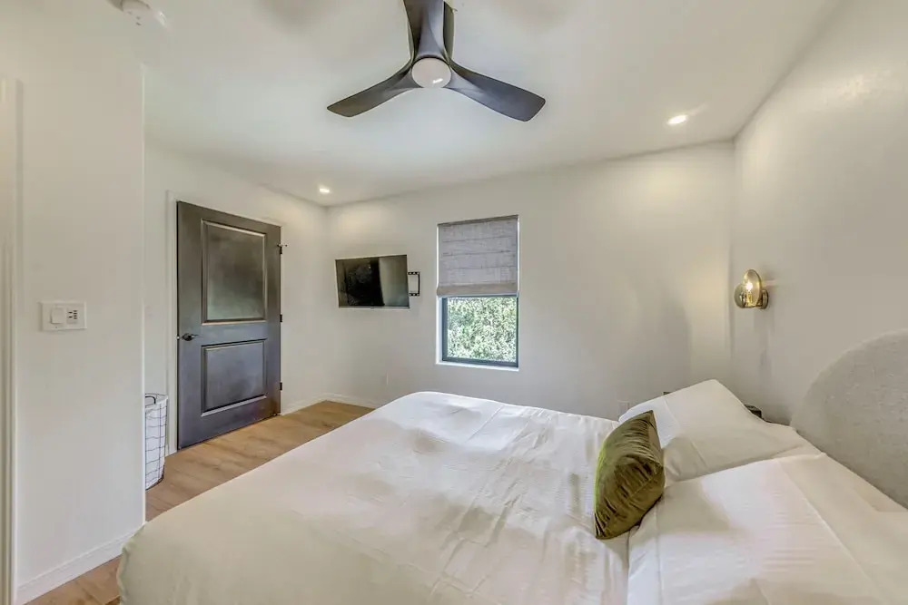 Sierra Blanca Views: New-build Cabin in Ruidoso