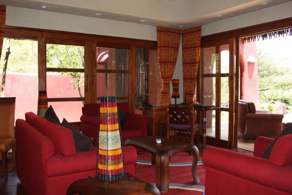 Amboseli Serena Safari Lodge