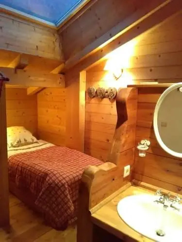 Chalet Altitude 1057