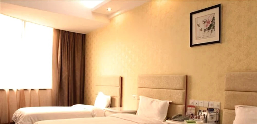 Jiujiang Bonnie Express Business Hotel