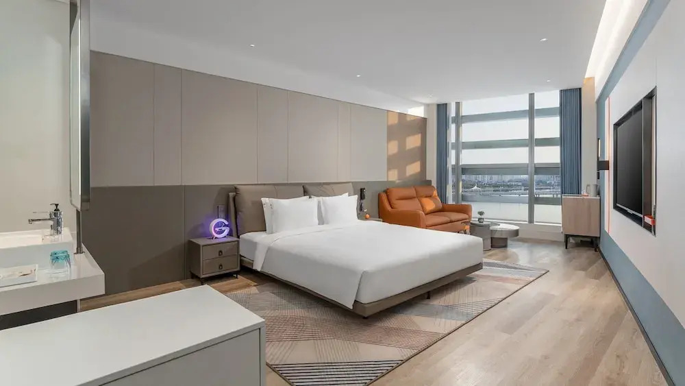 Holiday Inn Express Yangzhou Grand Canal Theatre