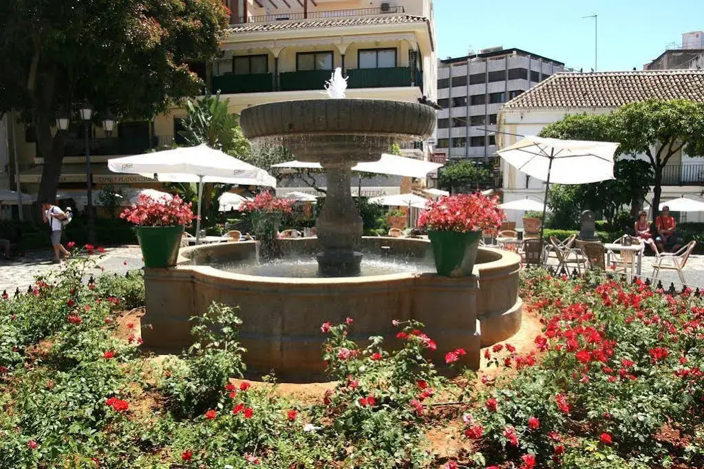 La Malagueña by Croma