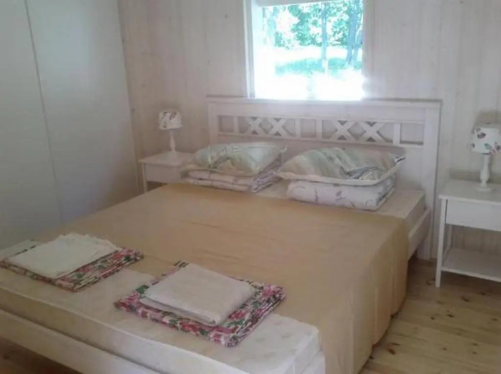 Tirbi Holiday House