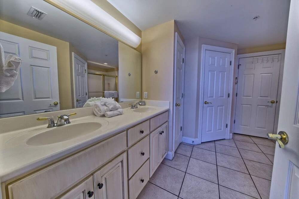 Gulf Crest Condominium #2102 - 2 Br Condo