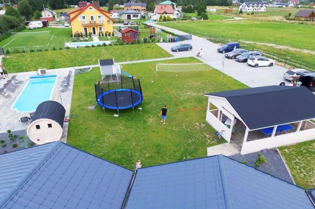 Holiday village with an outdoor pool and a sauna, Gaski