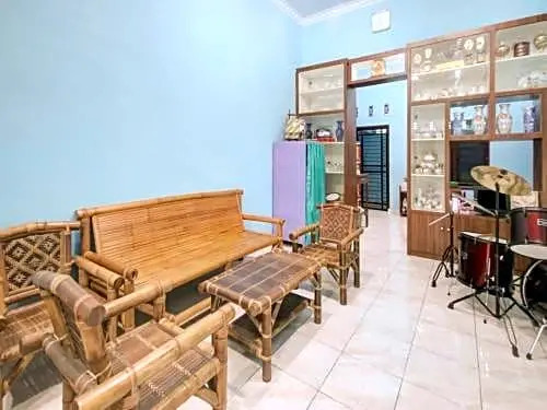 SPOT ON 90356 Gmmo Homestay