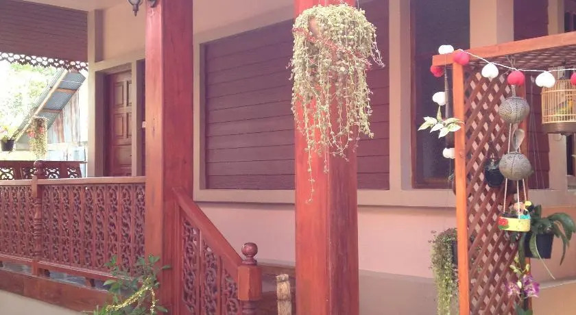 Chok-wasana Guest House
