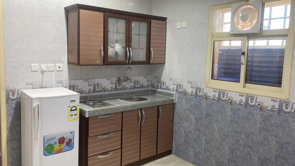 Durar Al Khalidiya Apartments