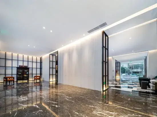 Earl Family Hotel (Feidong Xingguang International)