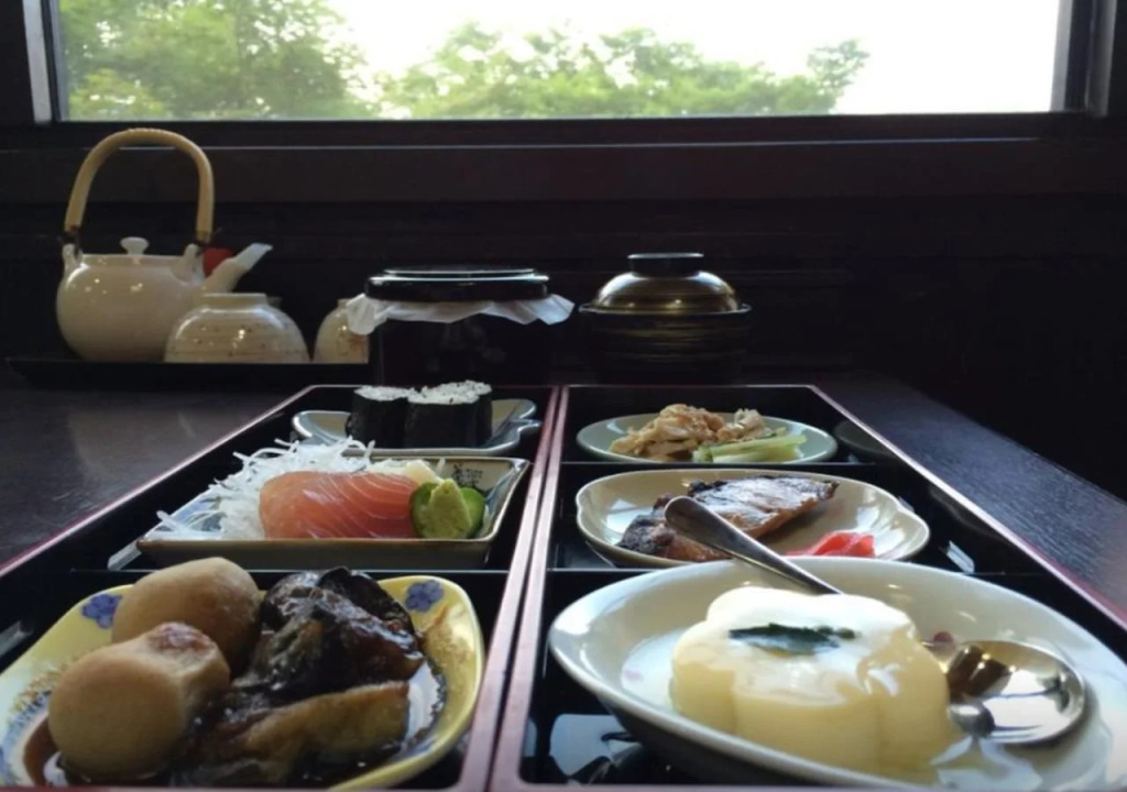 Hakone Gora Onsen Suirinso