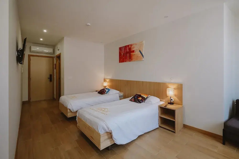 888 Hostel&Suites