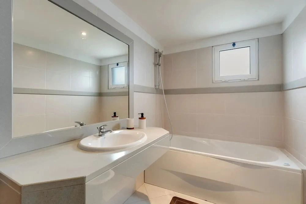 Sun Flower Apartment