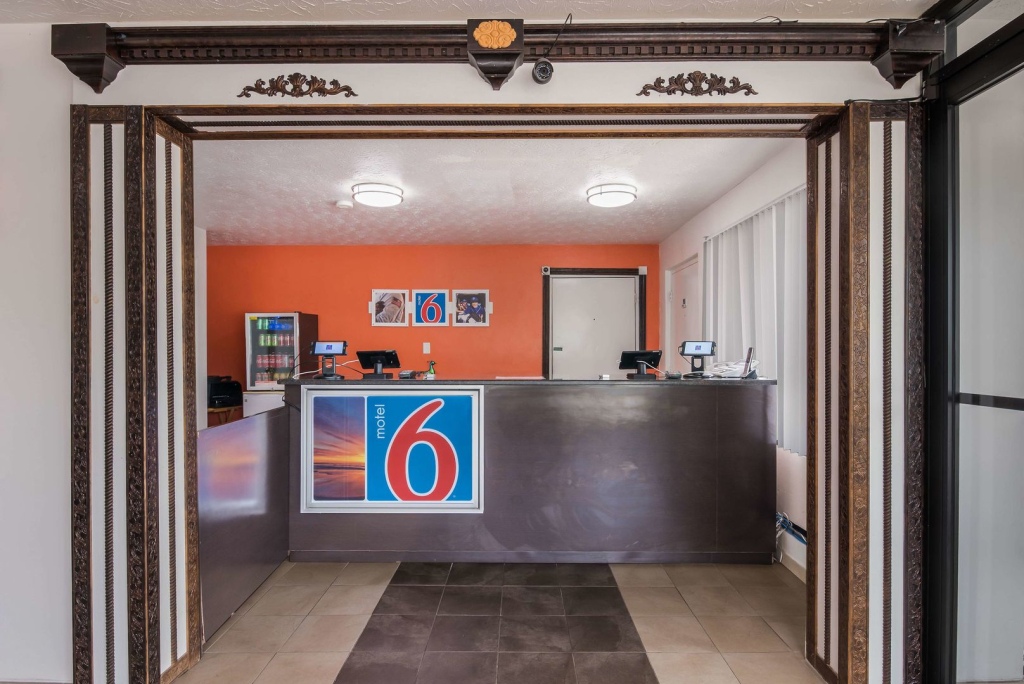 Motel 6-Attalla, AL