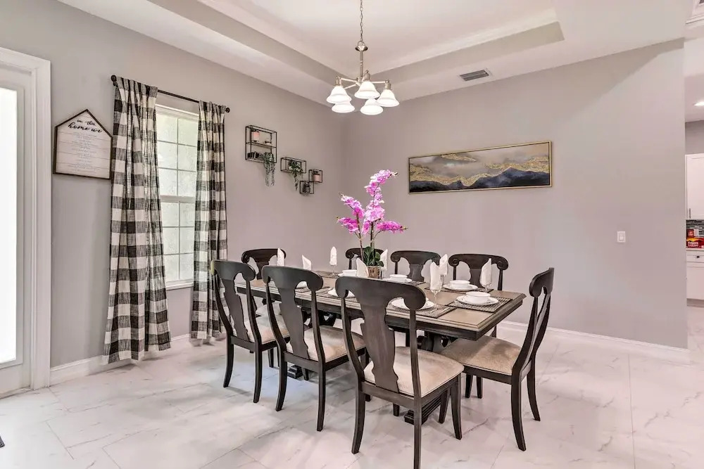 St Pete Escape w/ Patio & Yard: 6 Mi to Beach