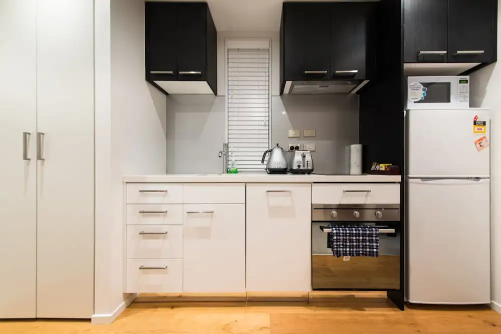 Ehome - Central Location - The Heart Of Queen Street Living