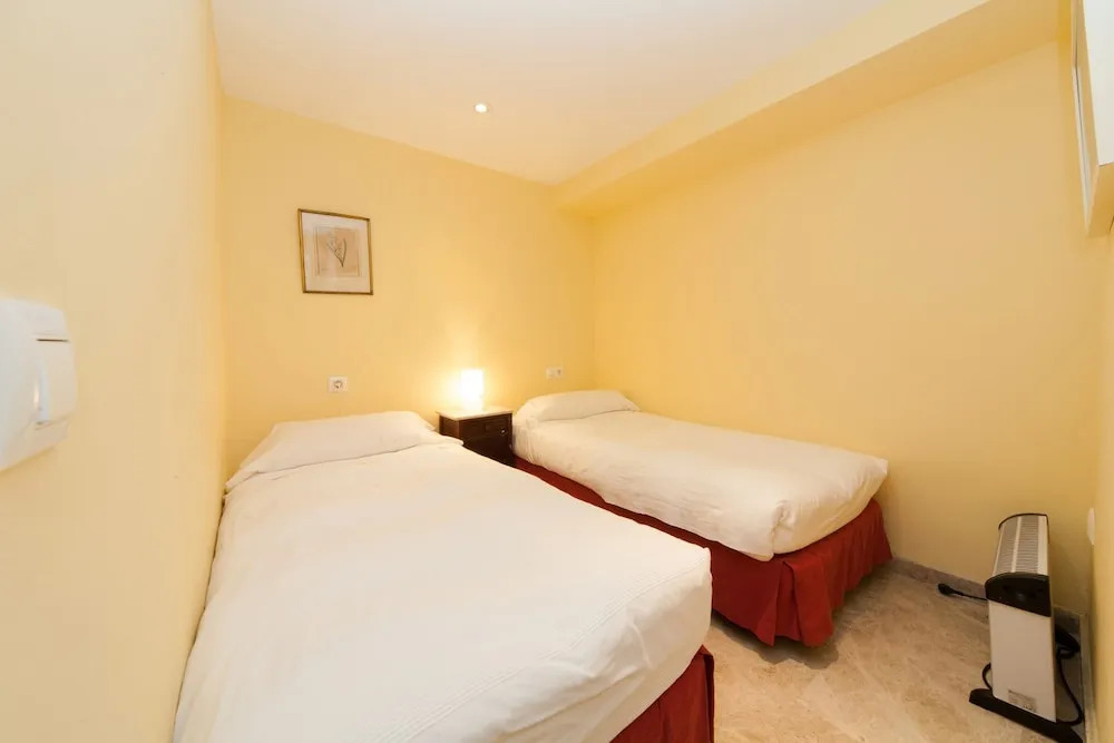 Las Casas de Moratin