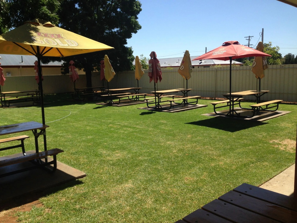 Coro Club Motel