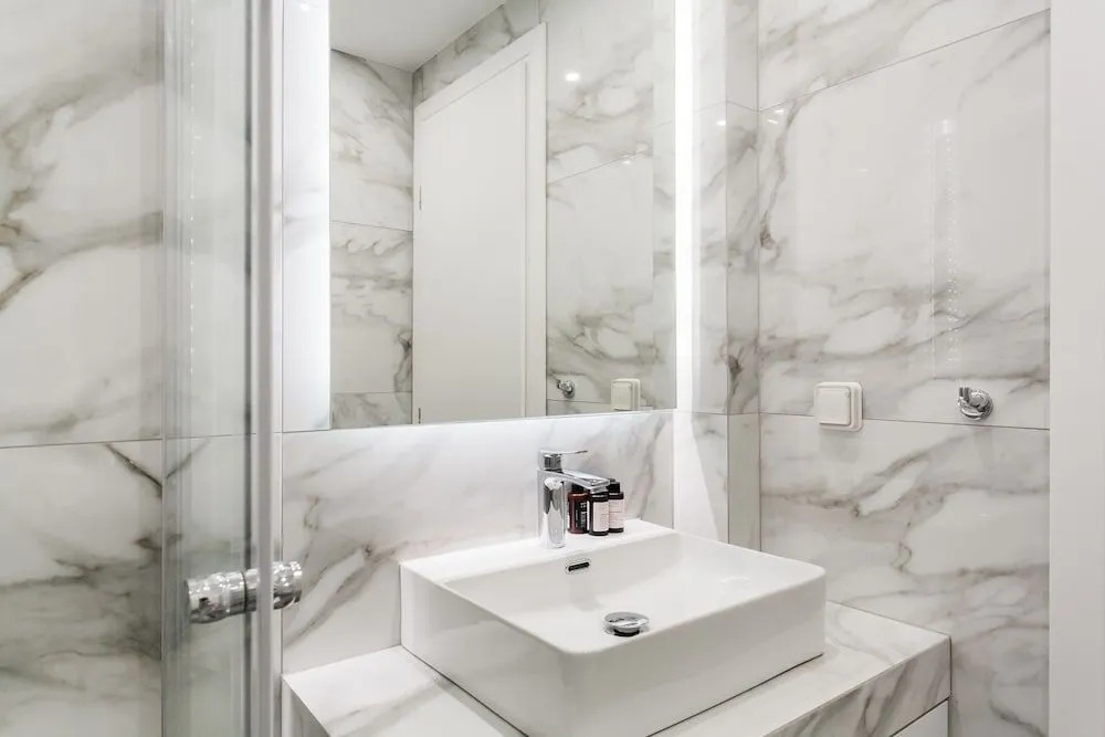 WYZ Athens Apartments by UPSTREET