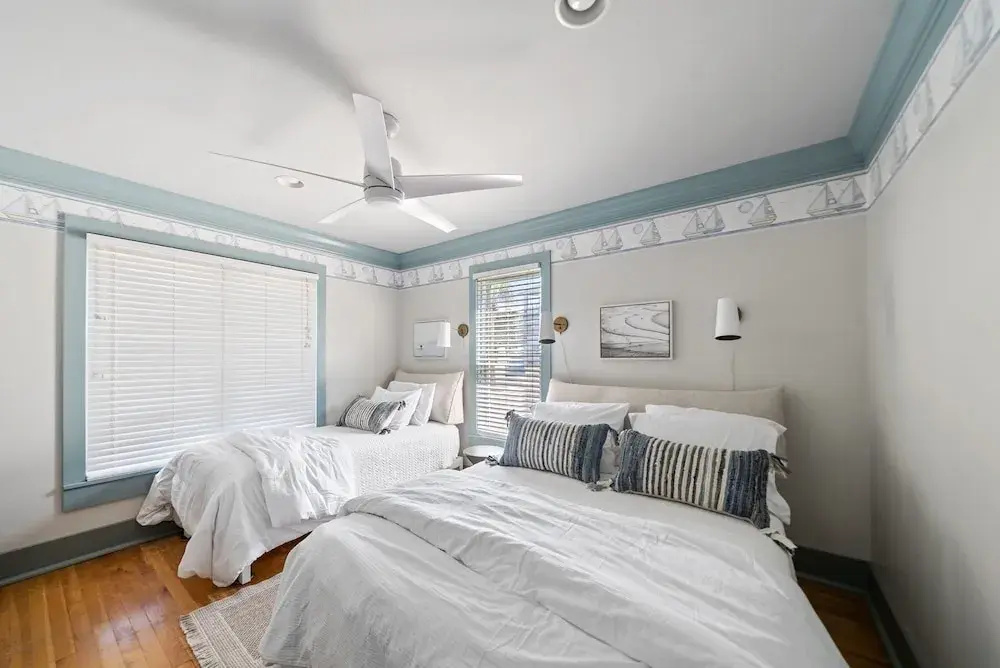 Seaside Serenity 3 Bedroom Home by RedAwning