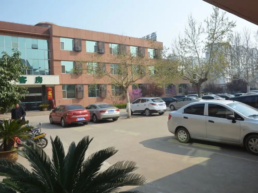 GreenTree Inn WeiFang QingZhou Middle HaiDai Road Electric Power Shell Hotel
