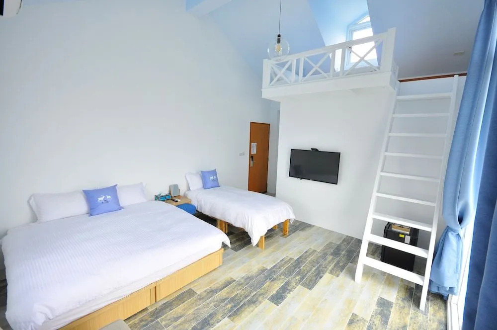 Sea Daughters Homestay