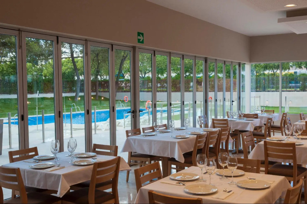 M.A. Hotel Sevilla Congresos