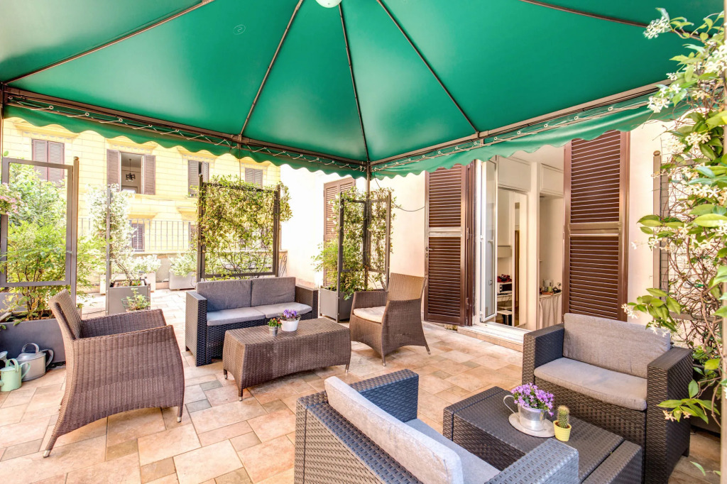WRH Suites