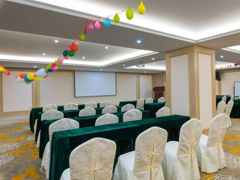 Vienna International Hotel (Dongguan Songshan Lake Guanzhang Road)